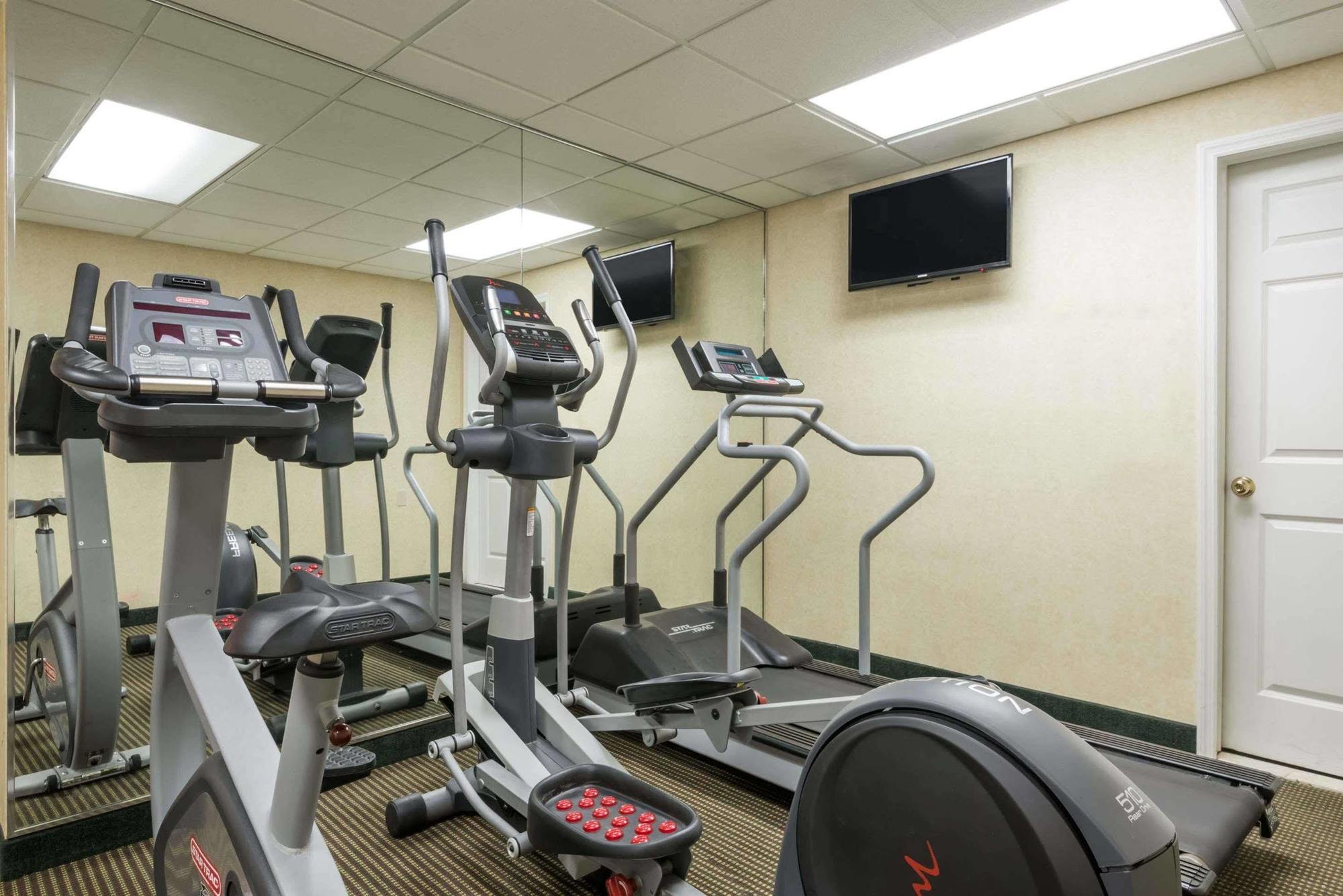 Hawthorn Suites Dayton South Miamisburg Esterno foto